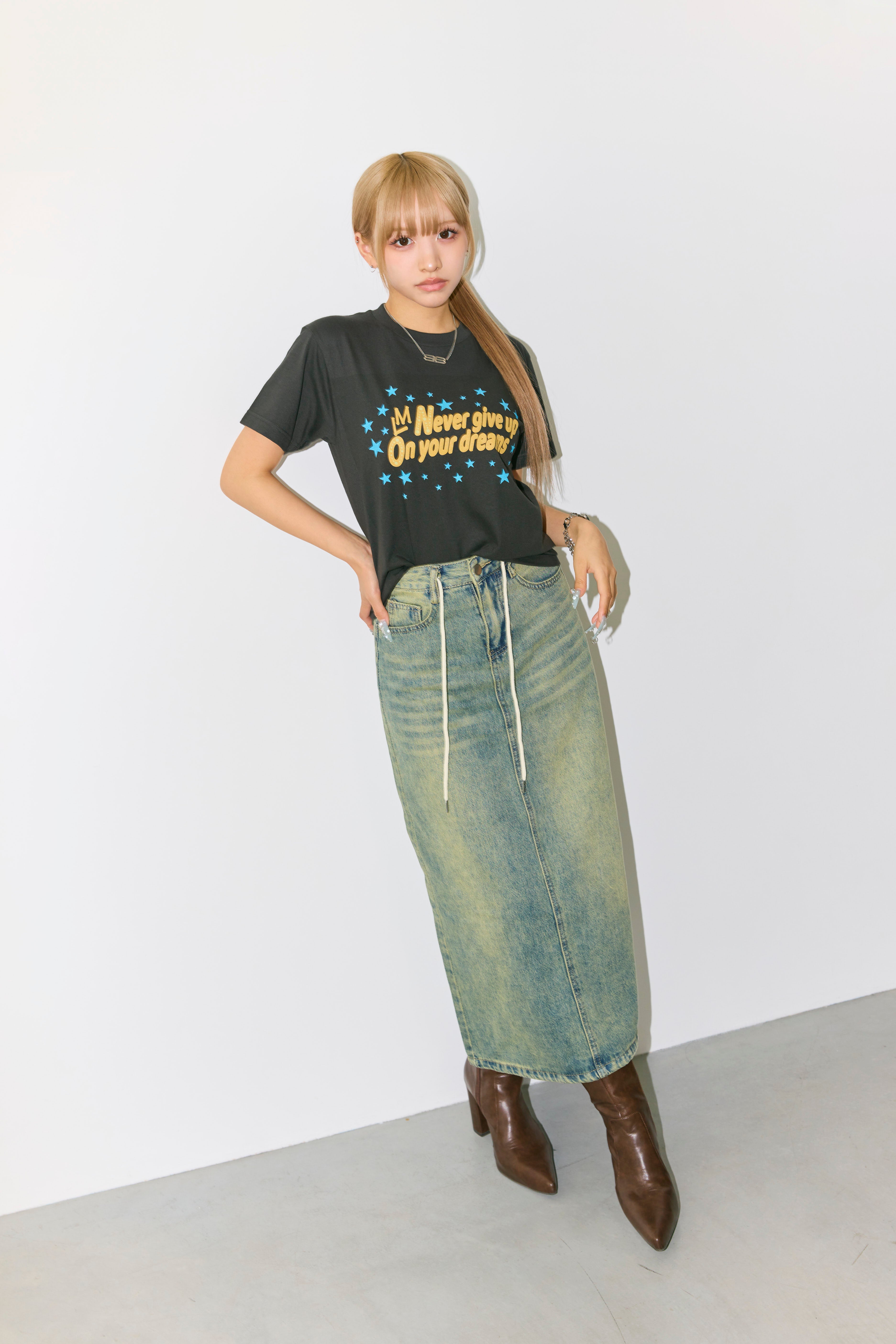 【9月末-10月上旬お届け予定】NEVR GIVE UP TEE