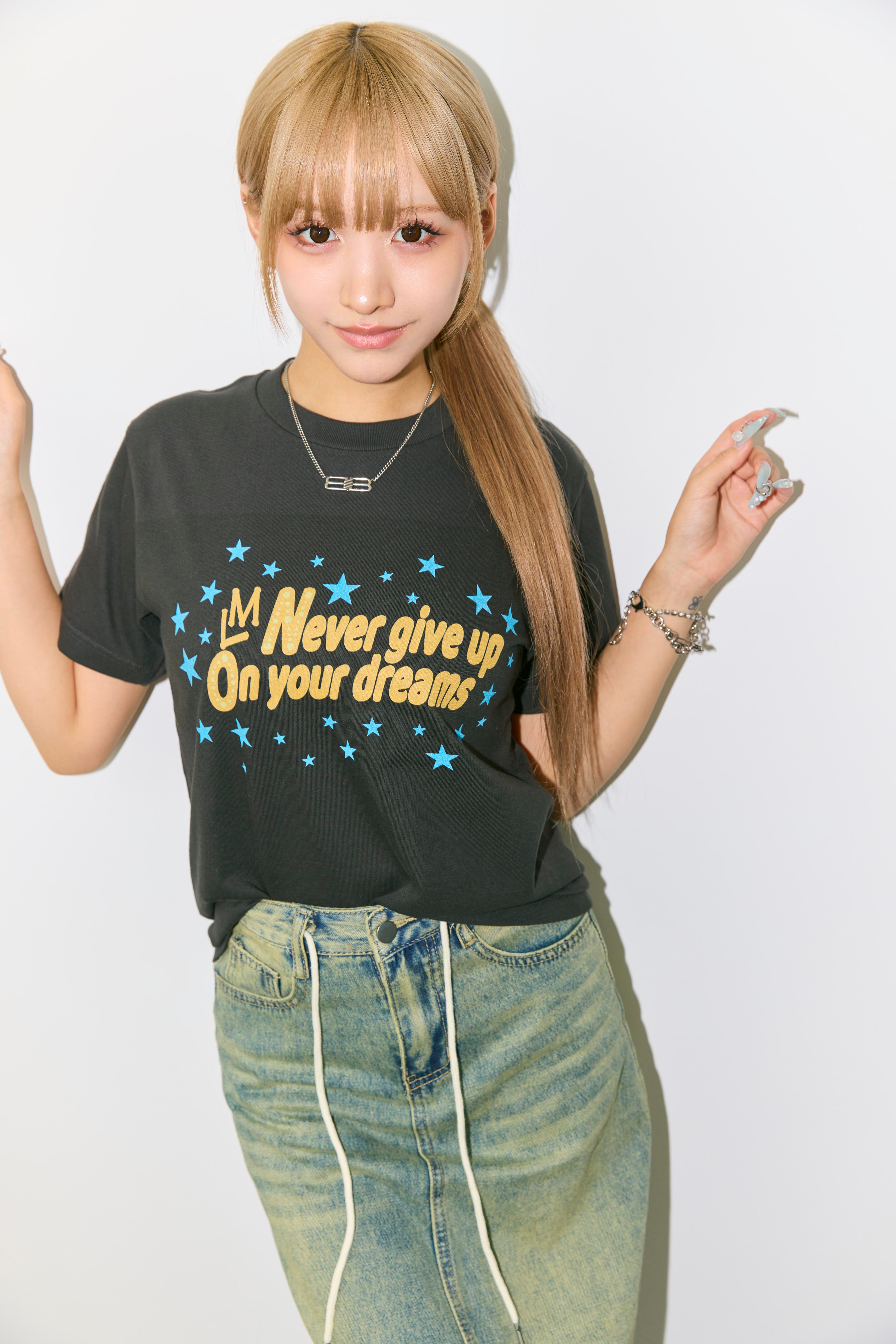 【9月末-10月上旬お届け予定】NEVR GIVE UP TEE