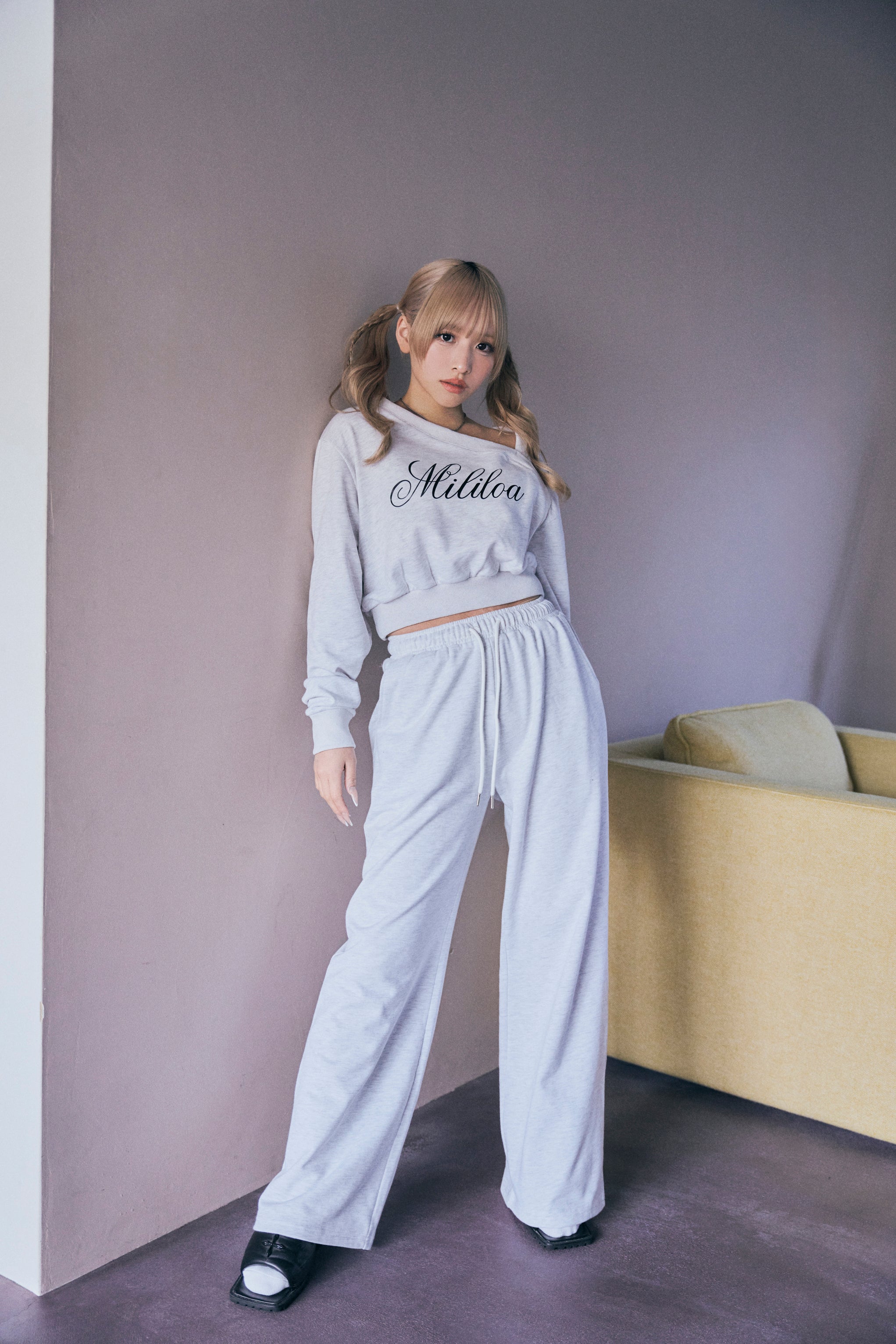 One shoulder Logo Sweat